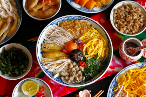 Bun Thang: Hanoi's Delicate Chicken & Rice Noodle Soup