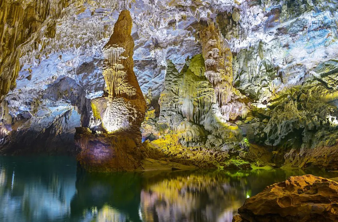 What Makes Paradise Cave Special?