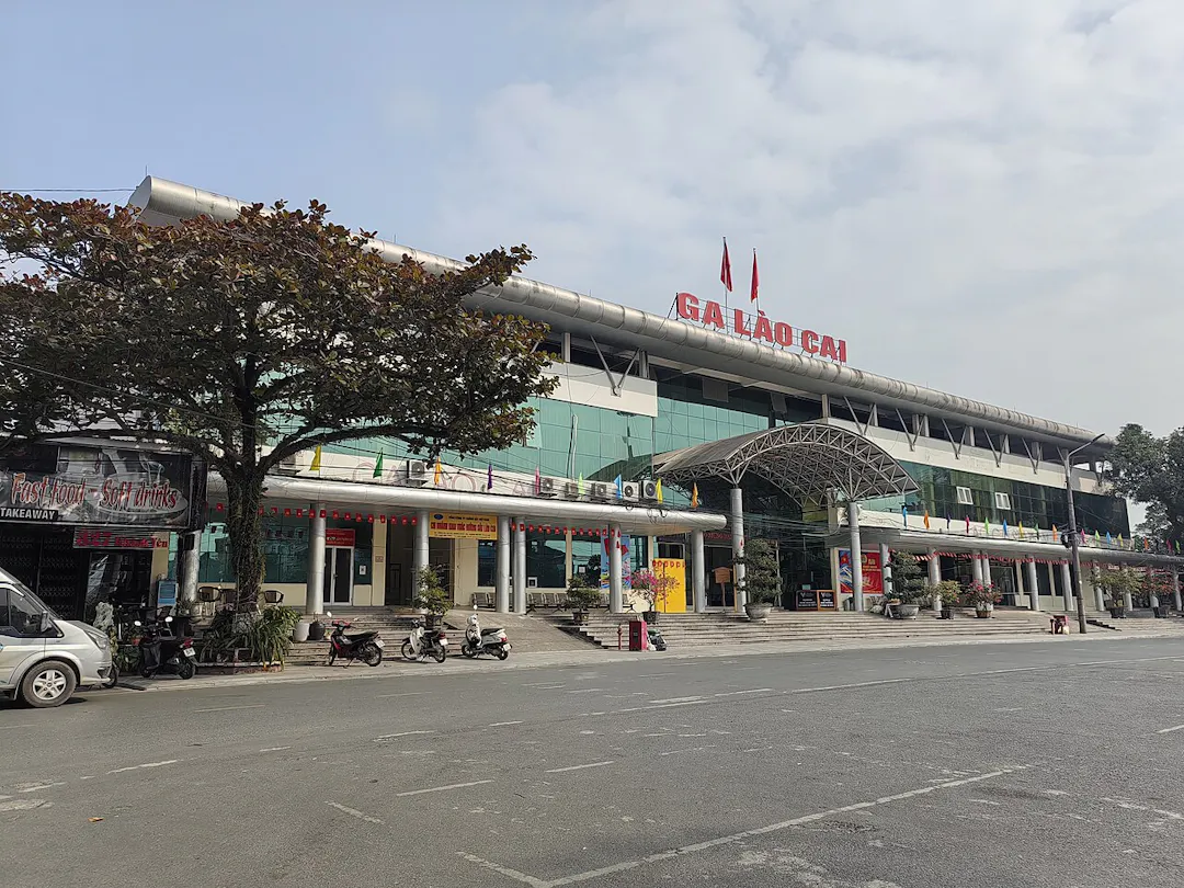 Lao Cai Station
