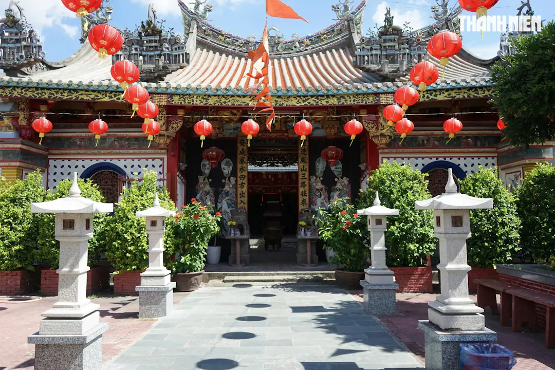 Kien An Cung Pagoda