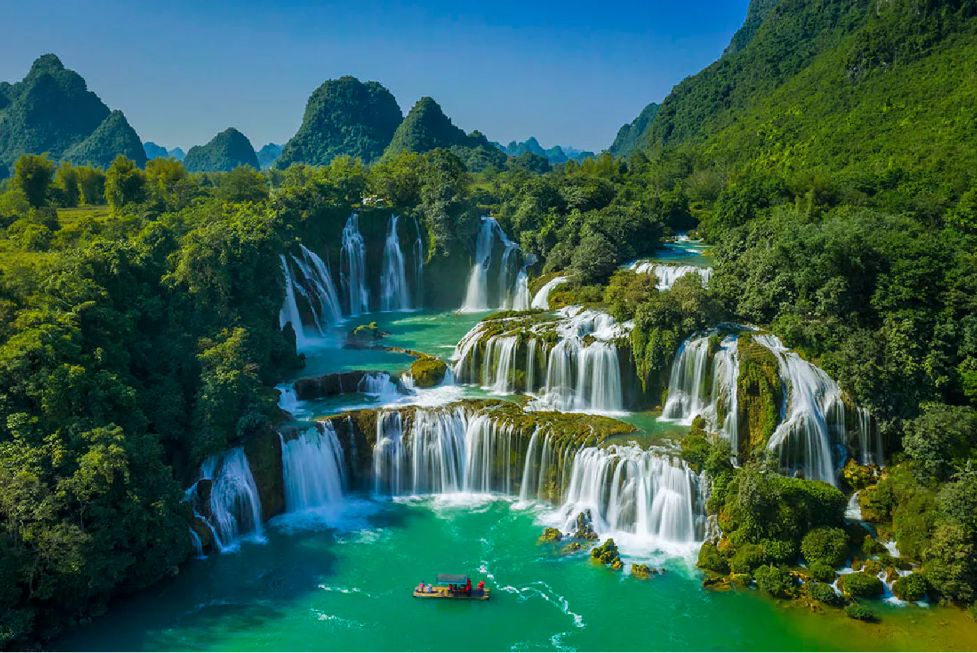 Ban Gioc Waterfall Vietnam: A Hidden Gem Worth Discovering