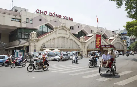 Dong Xuan Market