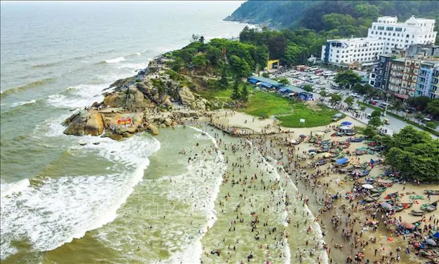 Sam Son Beach – A Vibrant Coastal Escape in Northern Vietnam