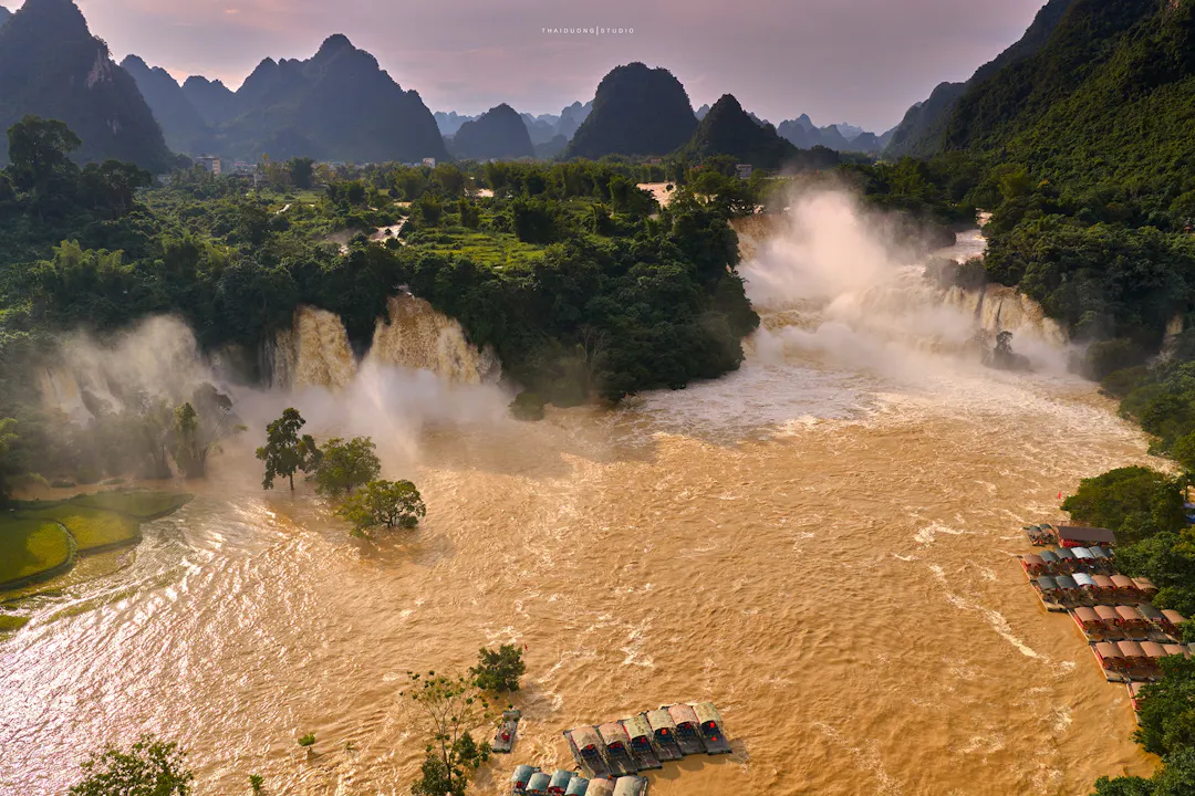 Best Time to Visit Ban Gioc Waterfall