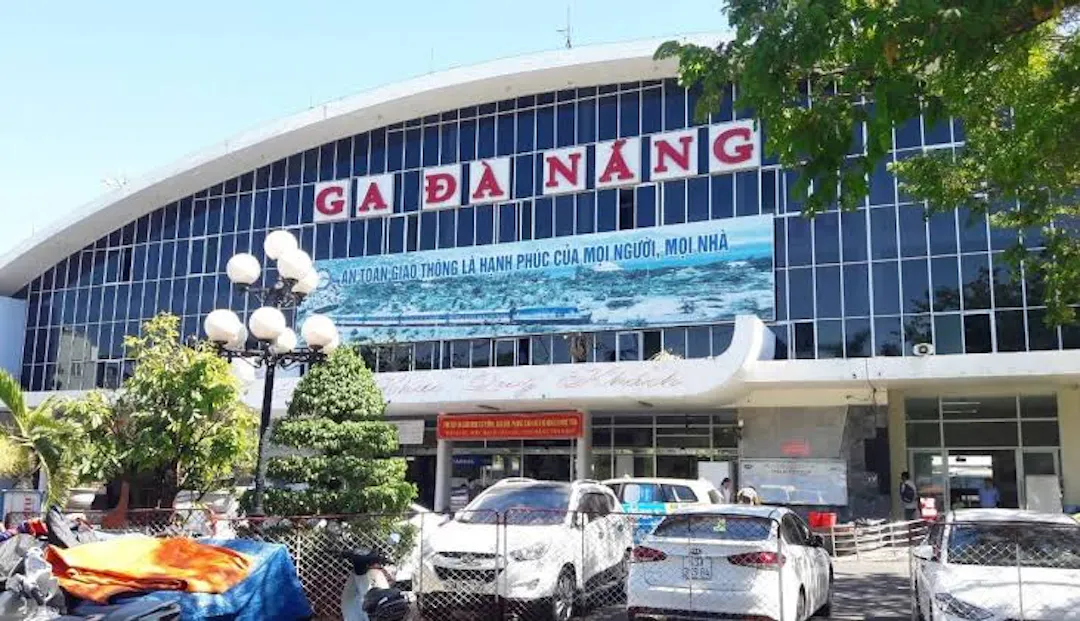 How to Get to Da Nang by Train