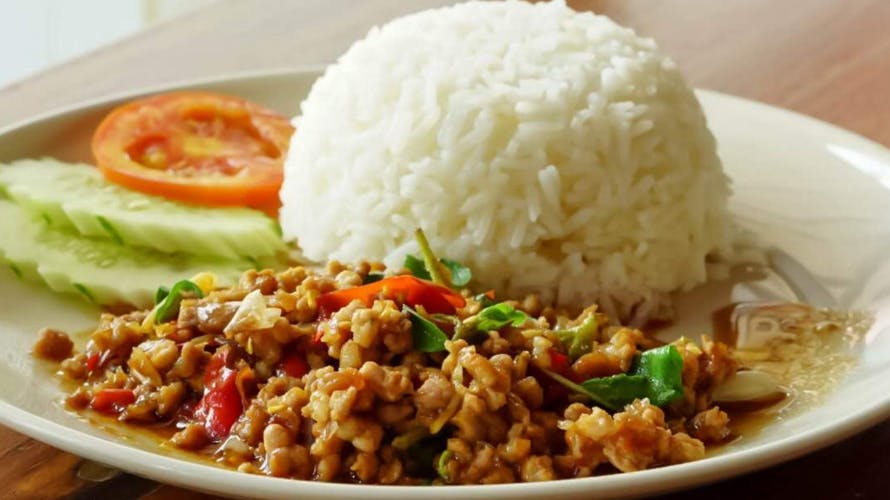 Photos of appetizing Pad Kra Pao; a famous thai food