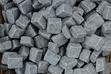 Natural Split Medium Grey Granite Setts