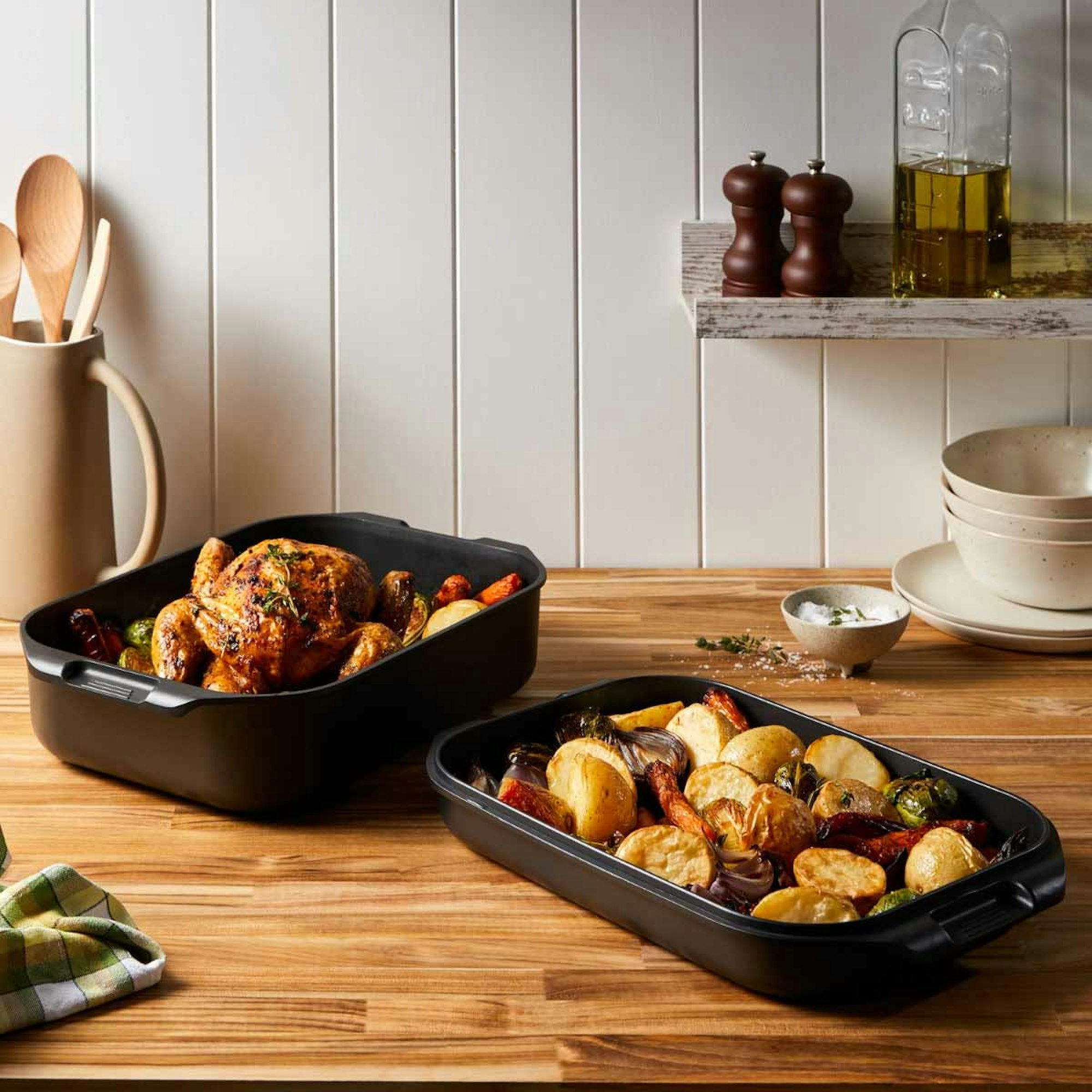 Roast chicken and vegetables on wooden bench - What's the difference between baking and roasting? Baccarat blog