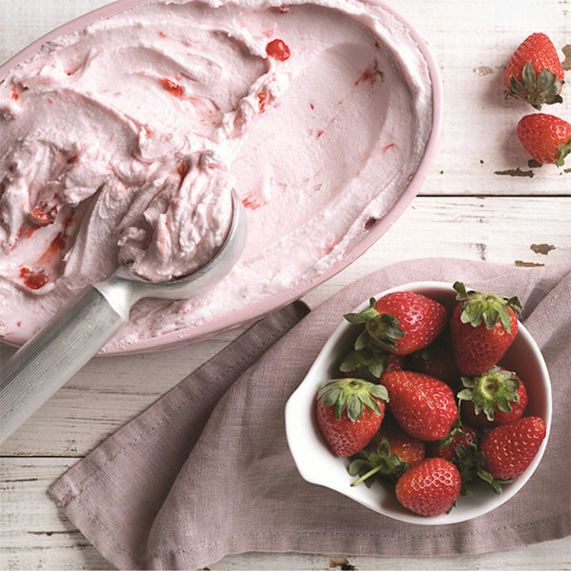 Ice Cream Maker Strawberry Yoghurt Ice Cream recipe | Baccarat The Ultimate Scoop Ice Cream Maker