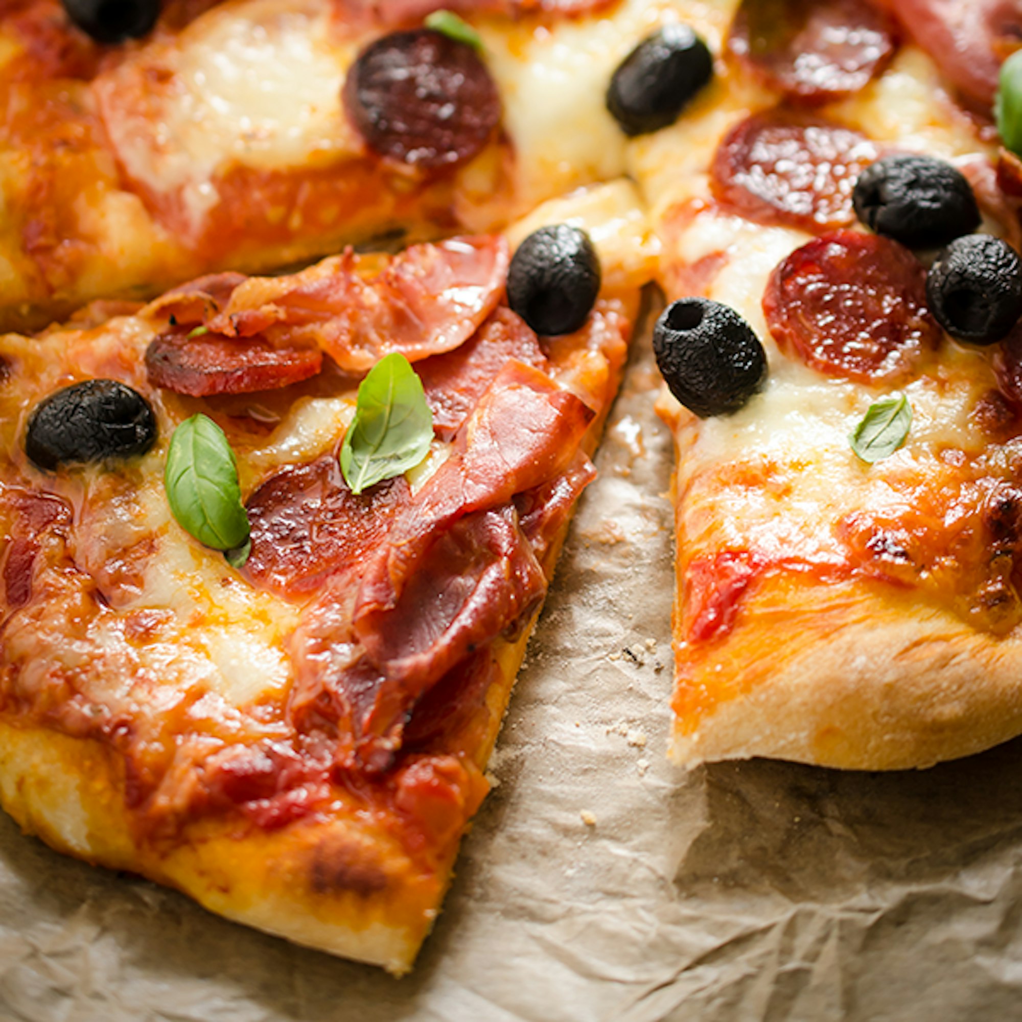 Easy Cheesy Chorizo and Olive Pizza Recipe