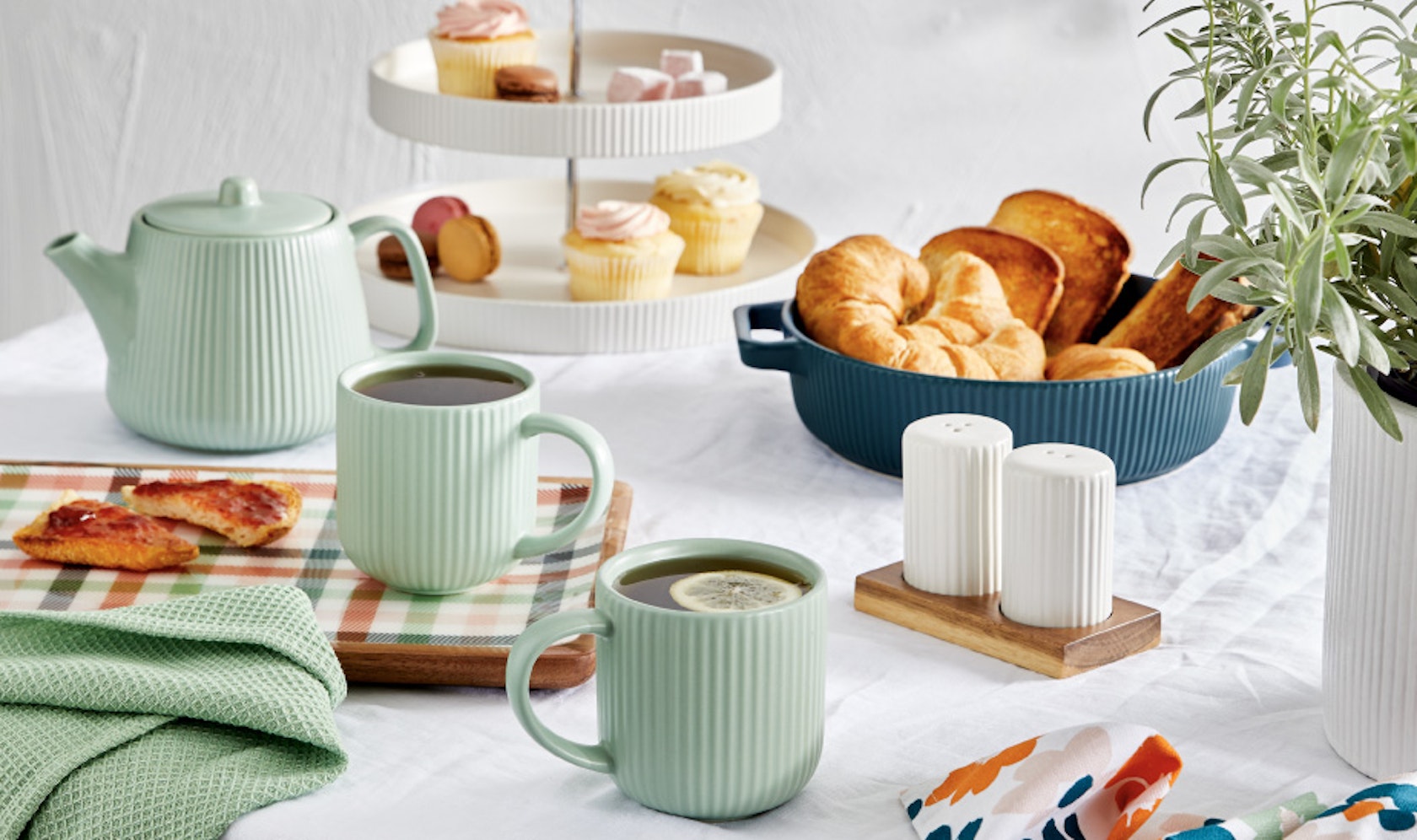 Alex Liddy Acacia Picnic Table 40cm MyHouse