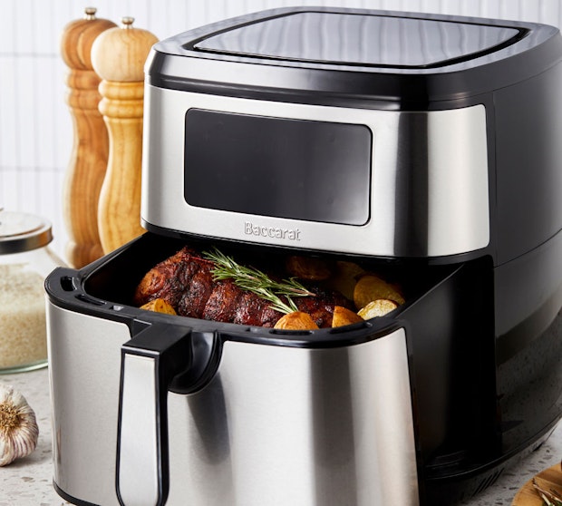 Baccarat Appliances. Baccarat 9L Air Fryer with roast on the kitchen bench.