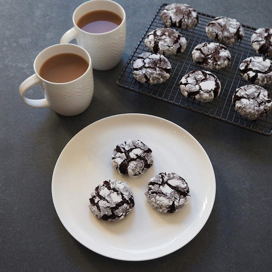 Chocolate Crinkles Recipe - Robins Kitchen Blog - Robins Kitchen