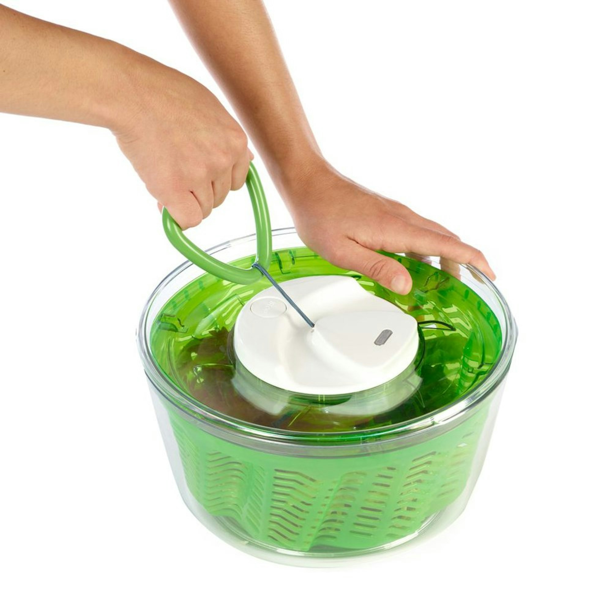 Salad spinner with ring pull action