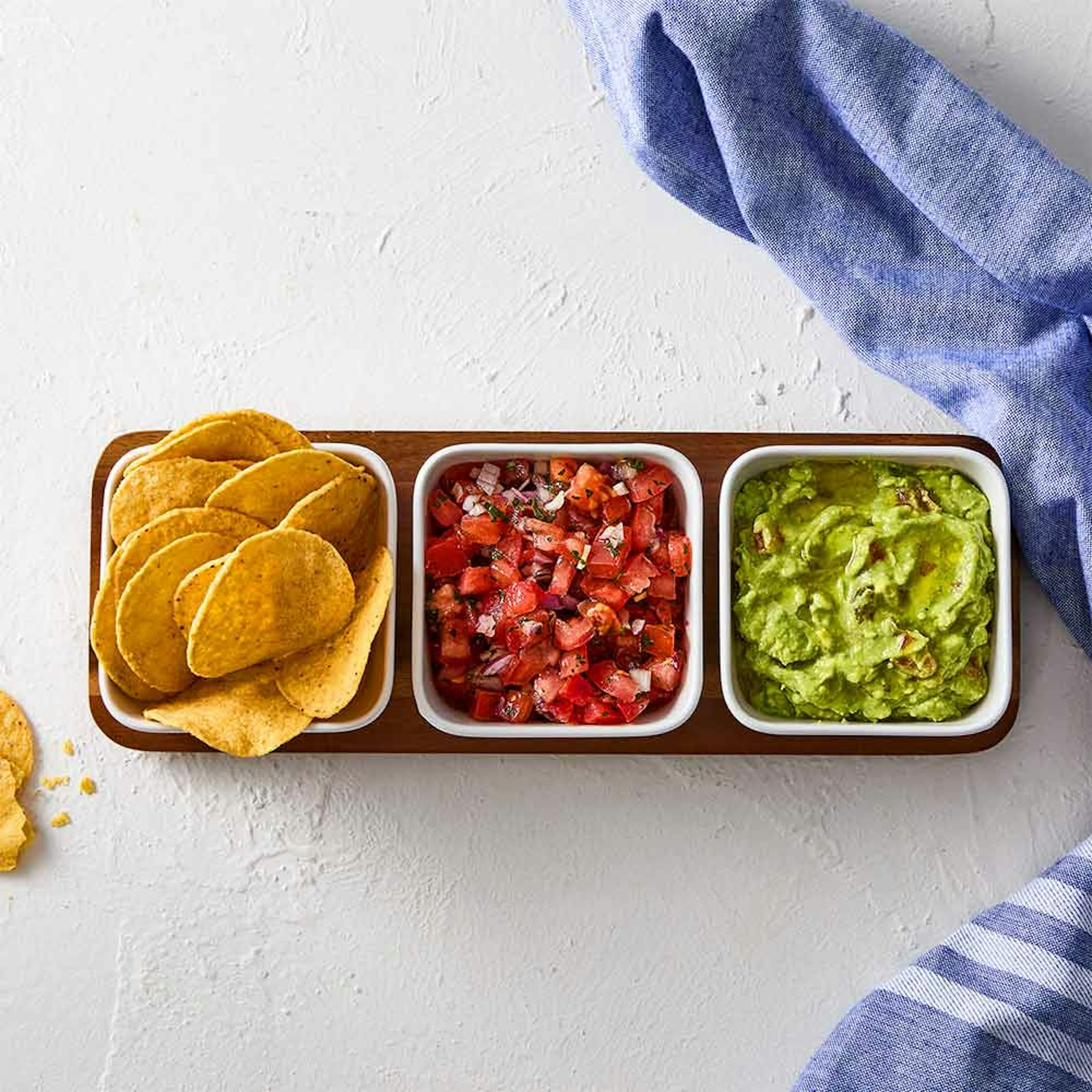 Divided platter with salsa and guacamole -Perfect Serving Platters for Entertaining blog