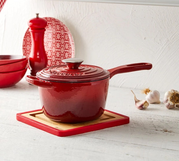 Baccarat le connoisseur Cast iron Saucepan red