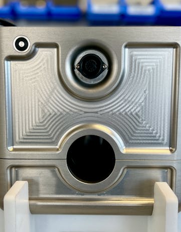 Close-up of Laki Power's aluminium case
