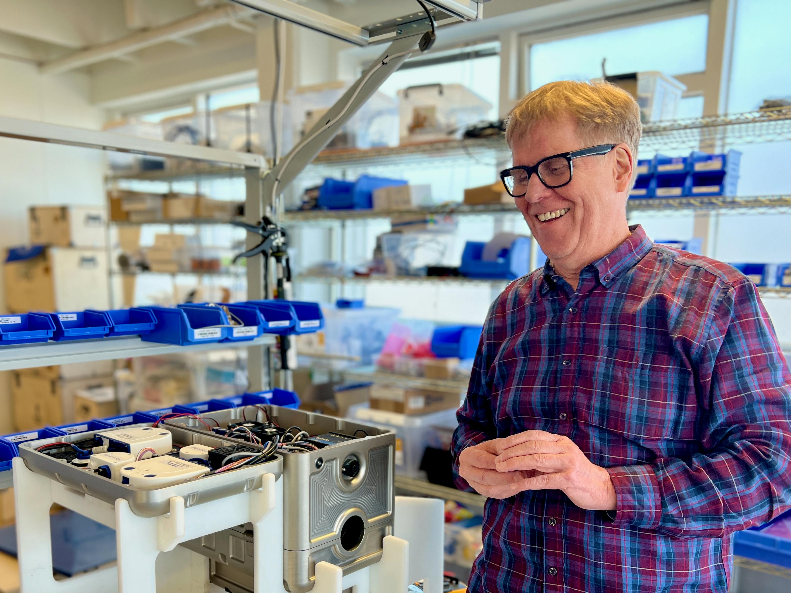 Óskar Valtýsson in Laki Power's workshop