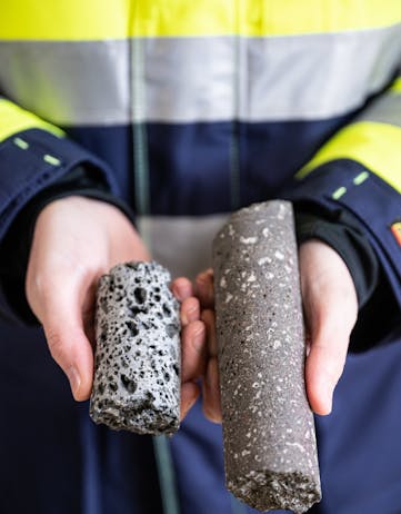 Mineralization in basalt samples