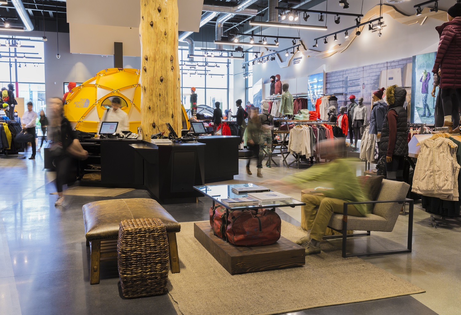 The North Face – Flagship Store, Stanford, USA