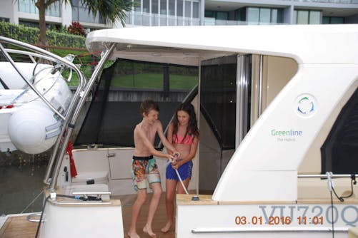 Les enfants profitent du Greenline Yacht