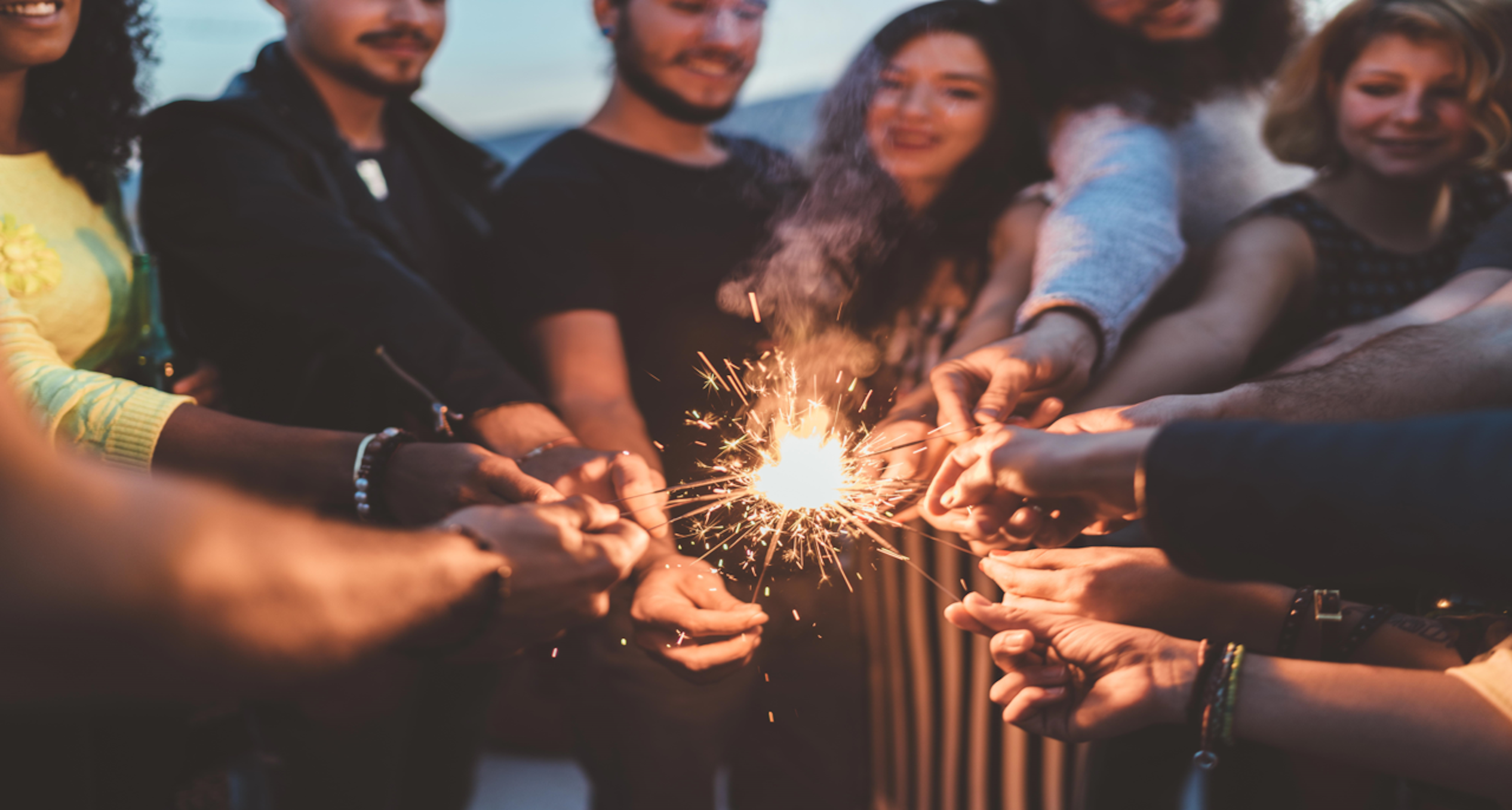 031c4f75 c704 410f aa84 909a465b1ae1 7745da65c197 Sparklers