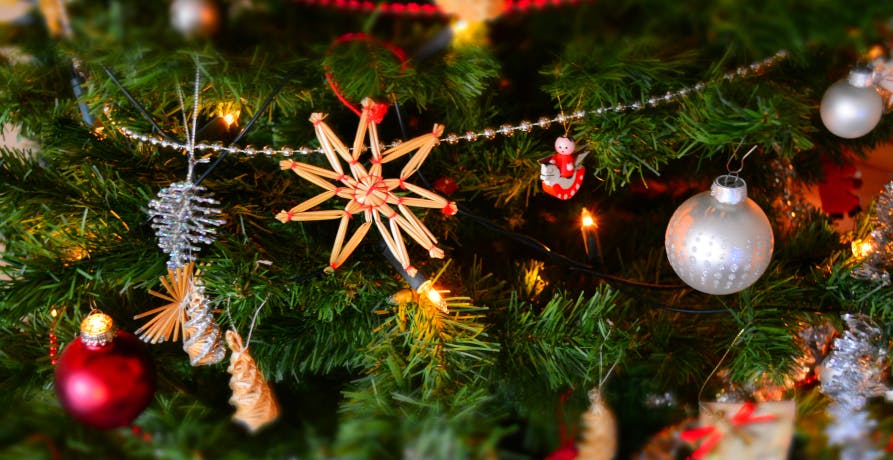 Star on Christmas tree