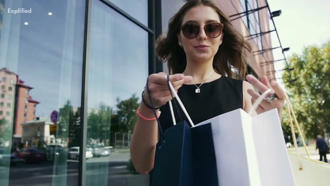 girl shopping