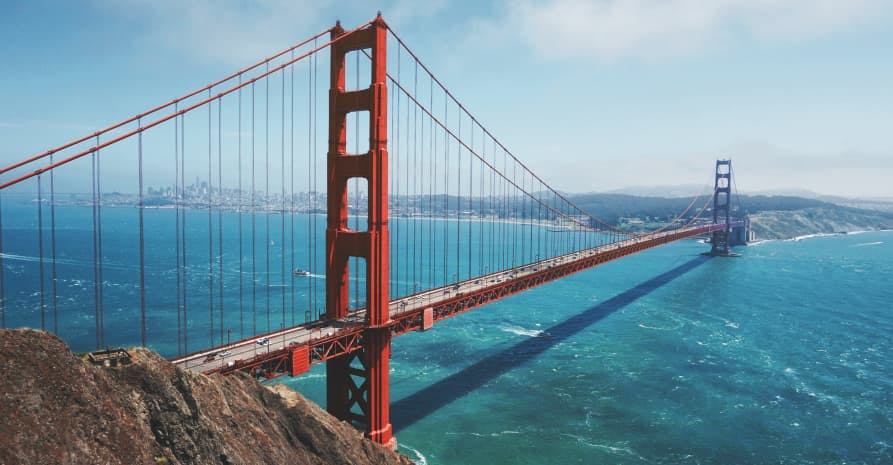 golden gate bridge on clear day