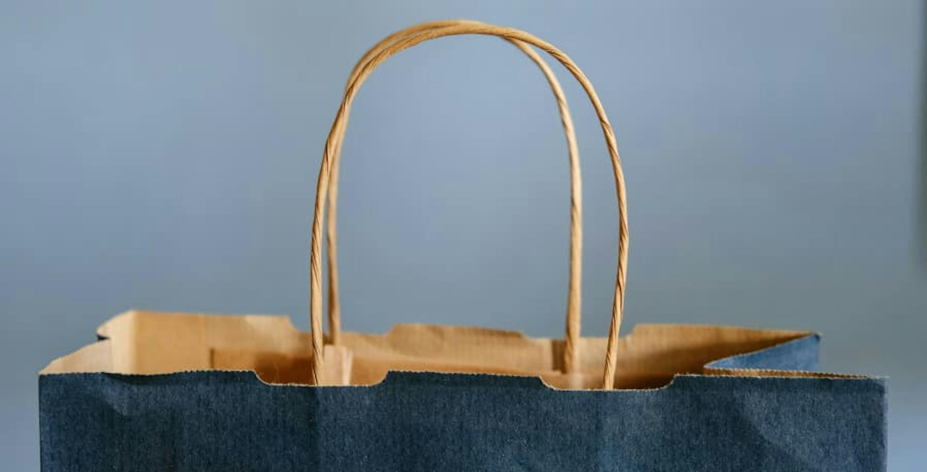 paper shopping bag