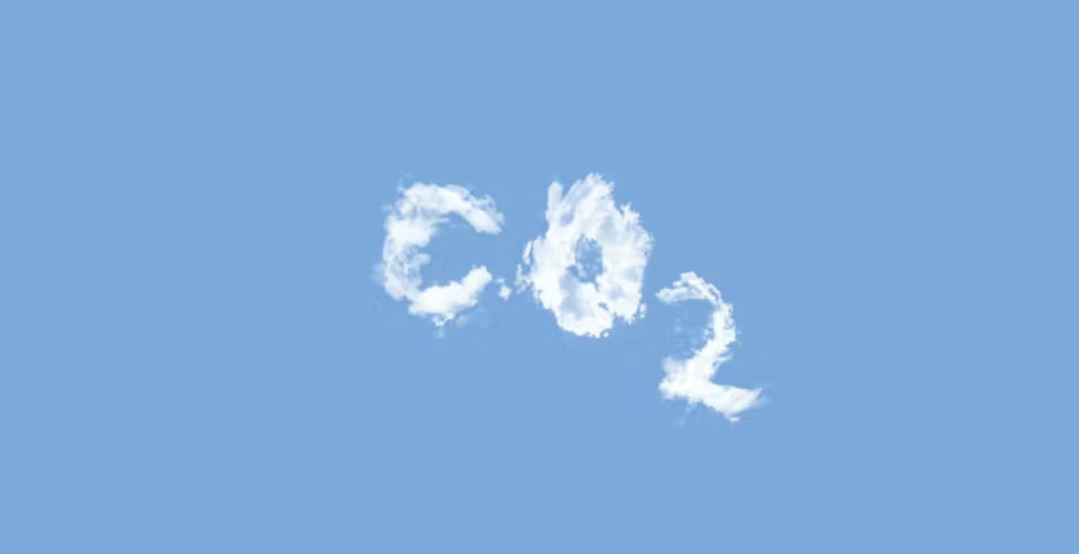 Nuage en forme de "CO23 dans un ciel bleu