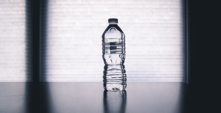 Un million de bouteilles en plastique sont vendues chaque minute dans le  monde