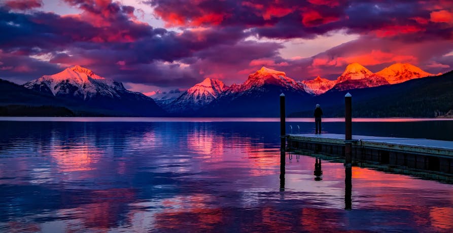 susnet with mountains