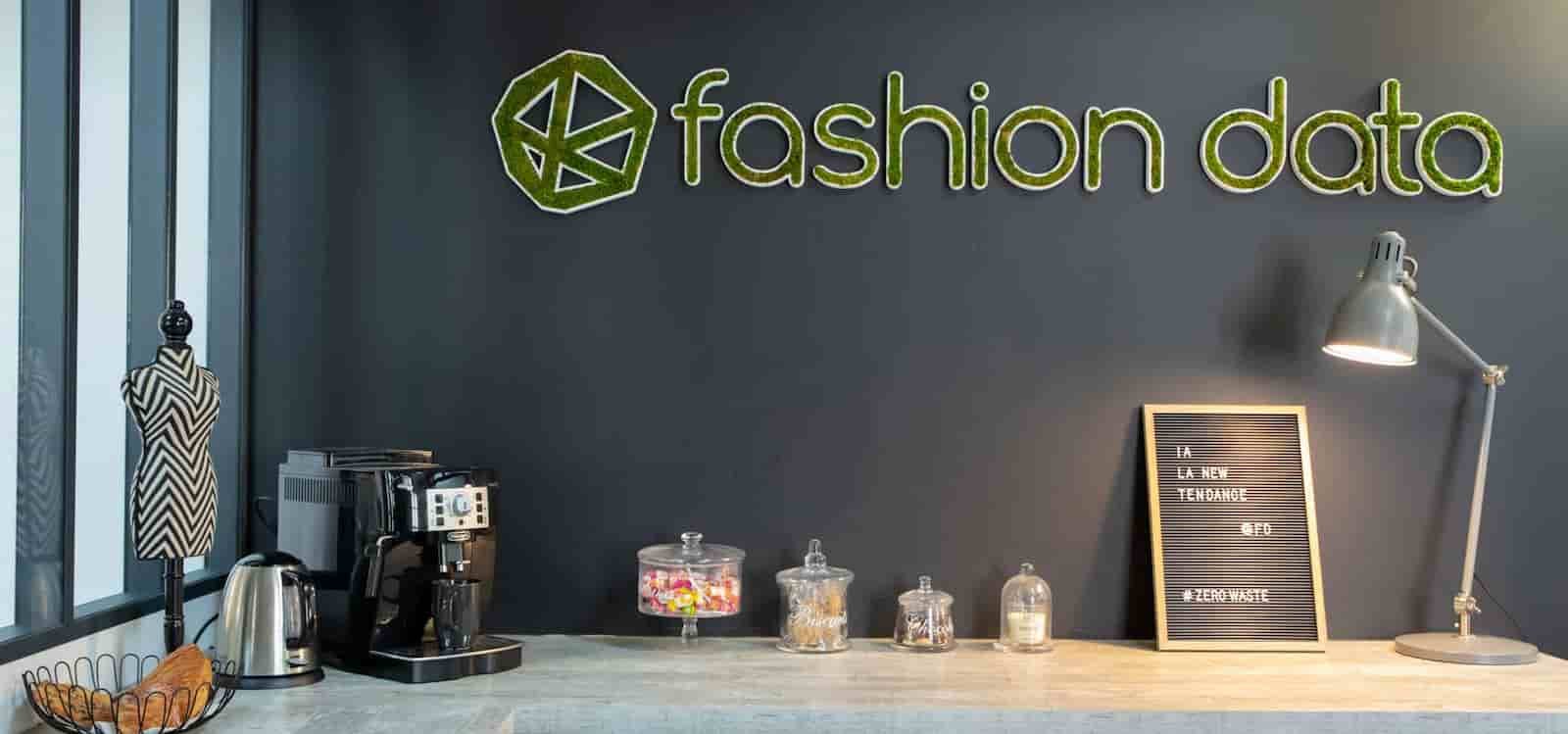 NWFkYjEyMTAtMGVlOS00ZWFlLThhOGUtZWM2NjQ4N2NjMDRm 63330cdfec5c3290057b4471 fashiondata1