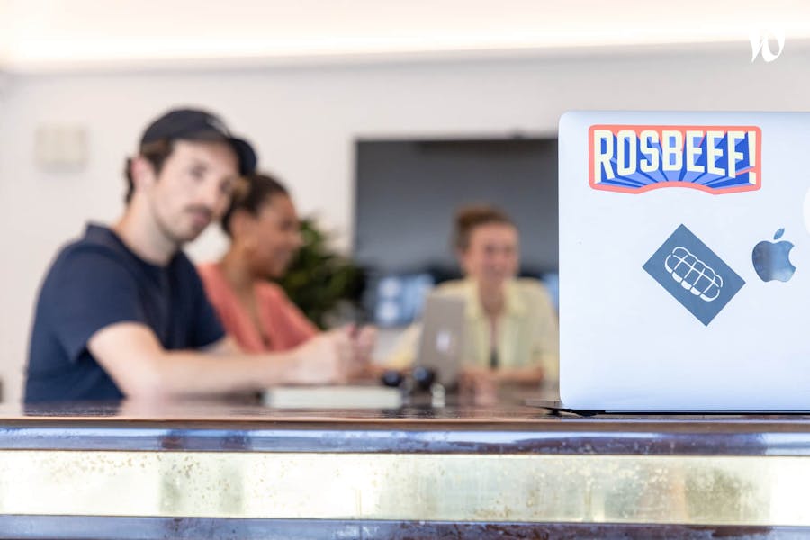 OWM2ZTU2YjAtMDRkYS00NTRhLWI1ZDctNTMyNmUwZGVlMTg3 634d6a0850b87f35b942634b rosbeef 2000 05201