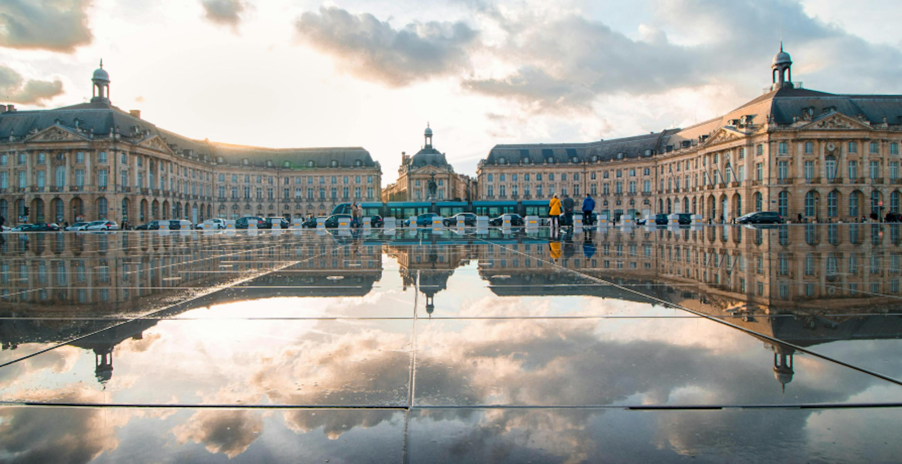 Bordeaux square