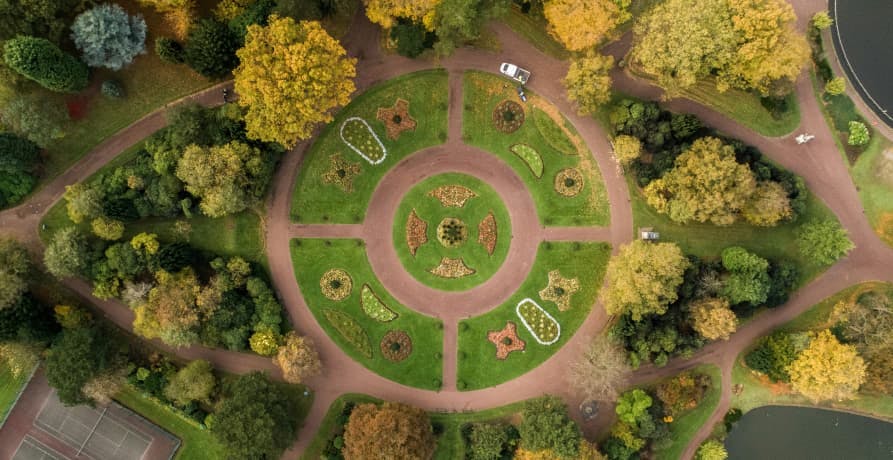 bird's eye view of circle