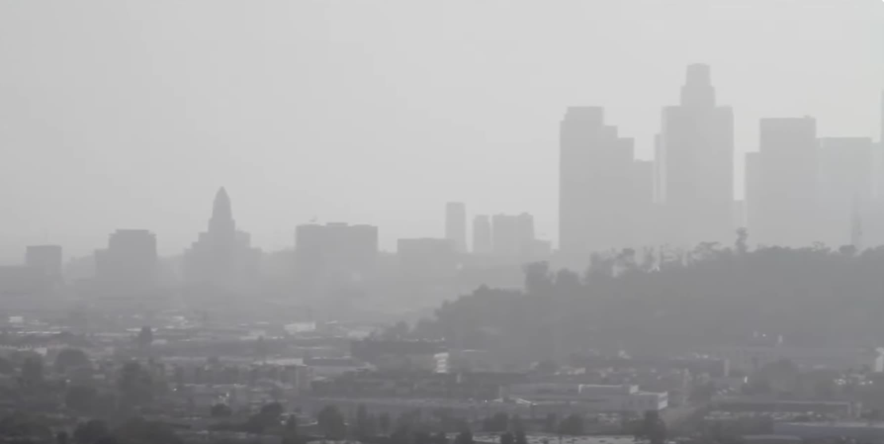 la smoggy city