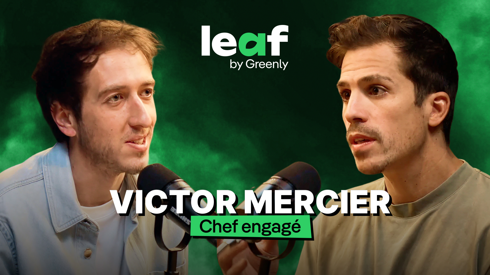 Deux hommes qui discutent sur fond vert (Victor Mercier et Arnaud Delubac)