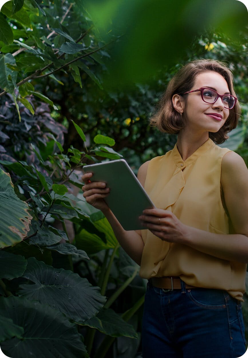 AKYn0qTt2nPbajCC ghg bg