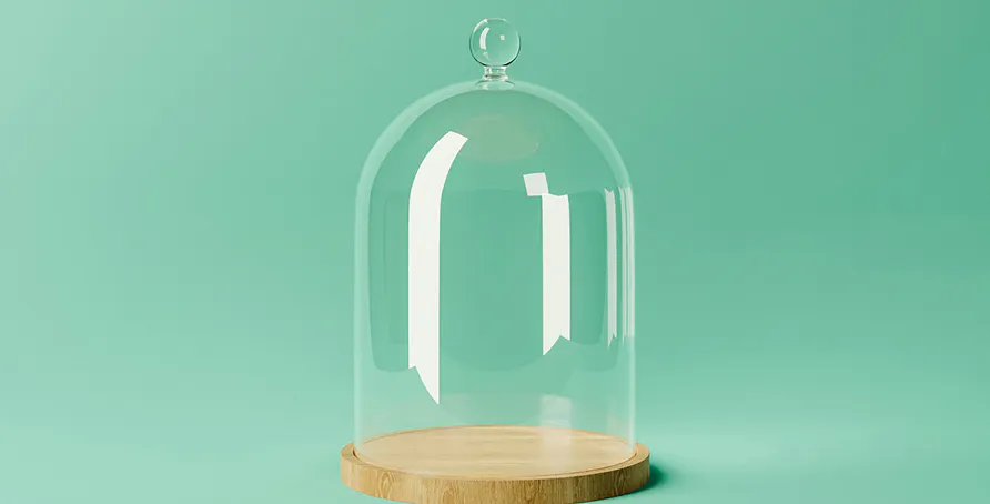 une cloche en verre