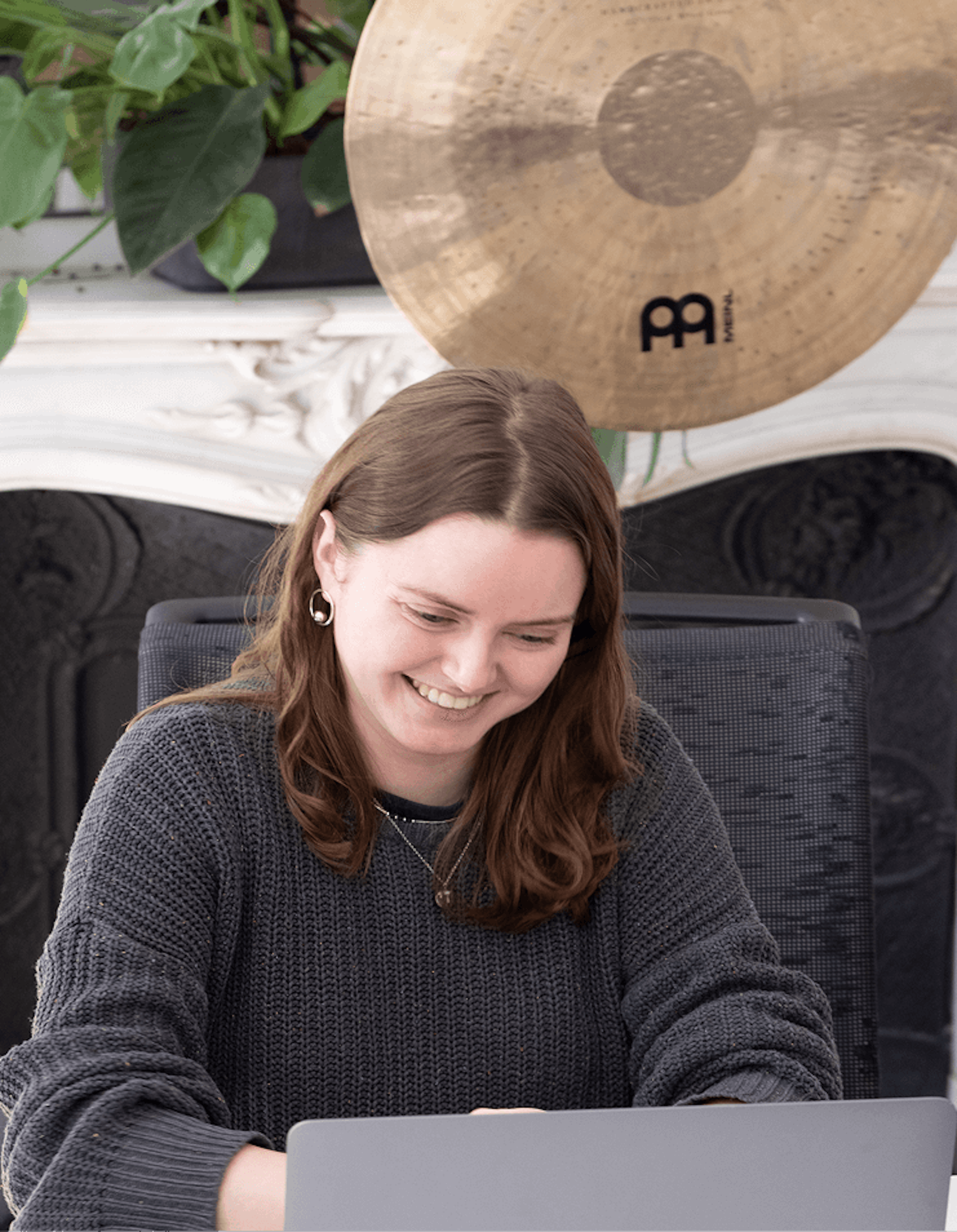 AVpyQ3NYClf9ownr workplace 1