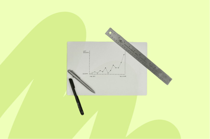 Feuille de papier avec crayon et règle