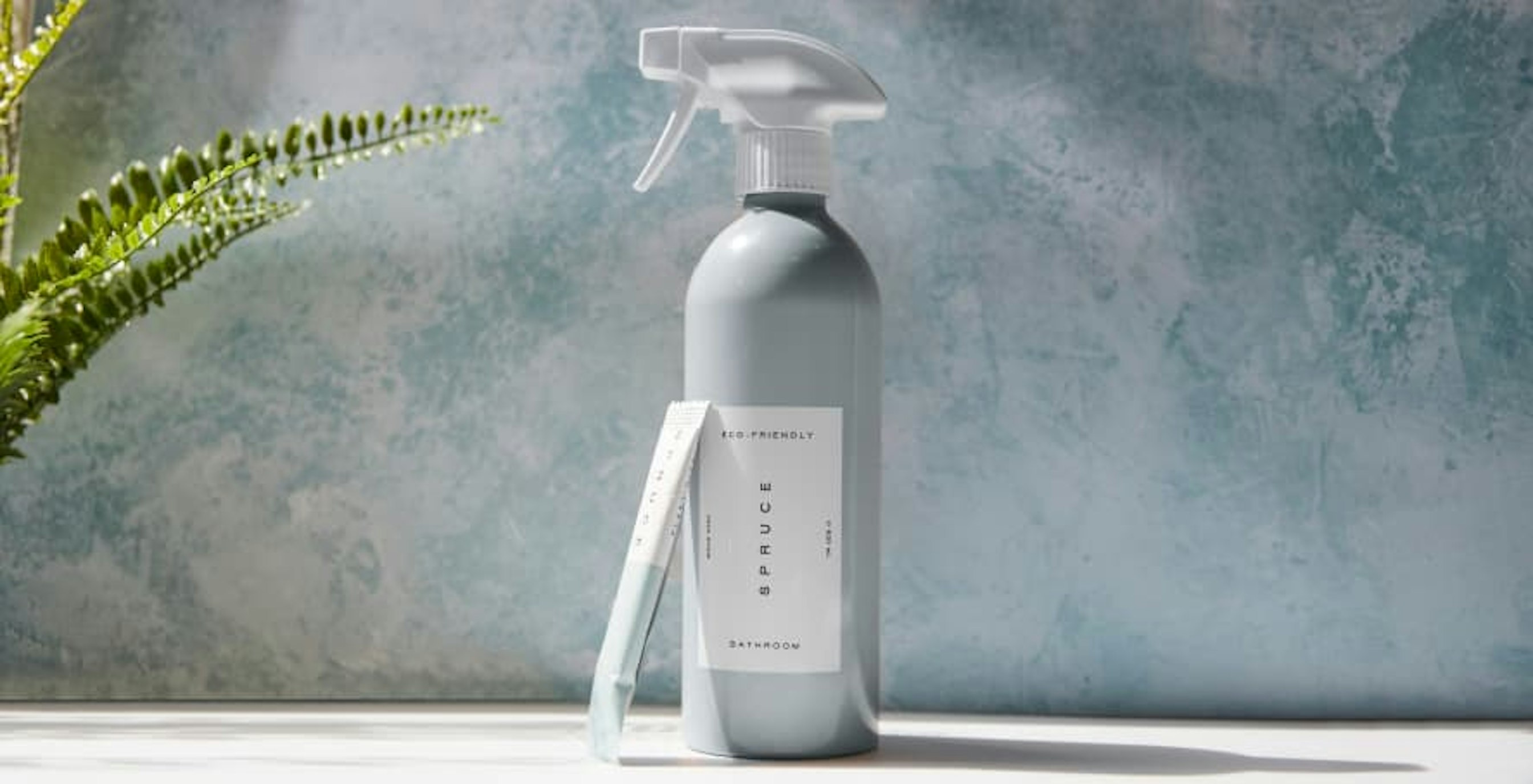 eco-friendly cleaning spray
