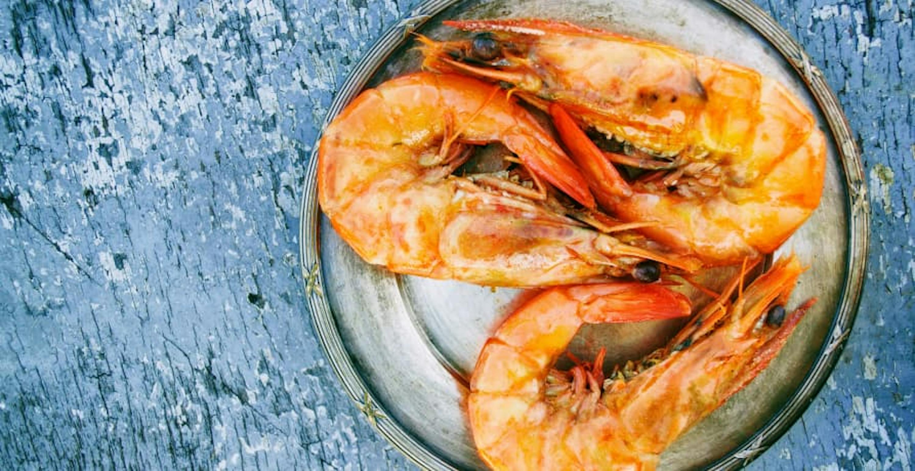 prawns in bowl