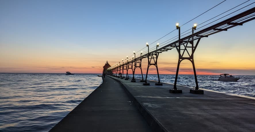 bridge over lake michigan