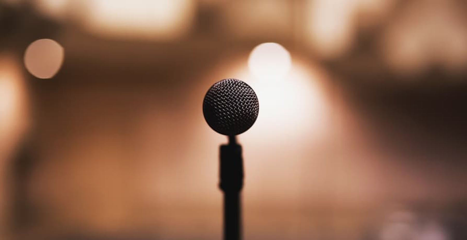 Microphone in centre stage