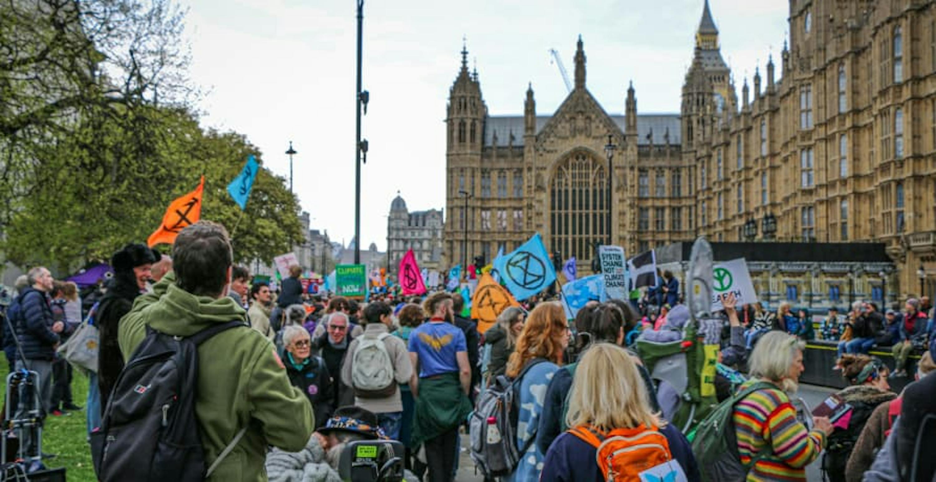 people protesting in London