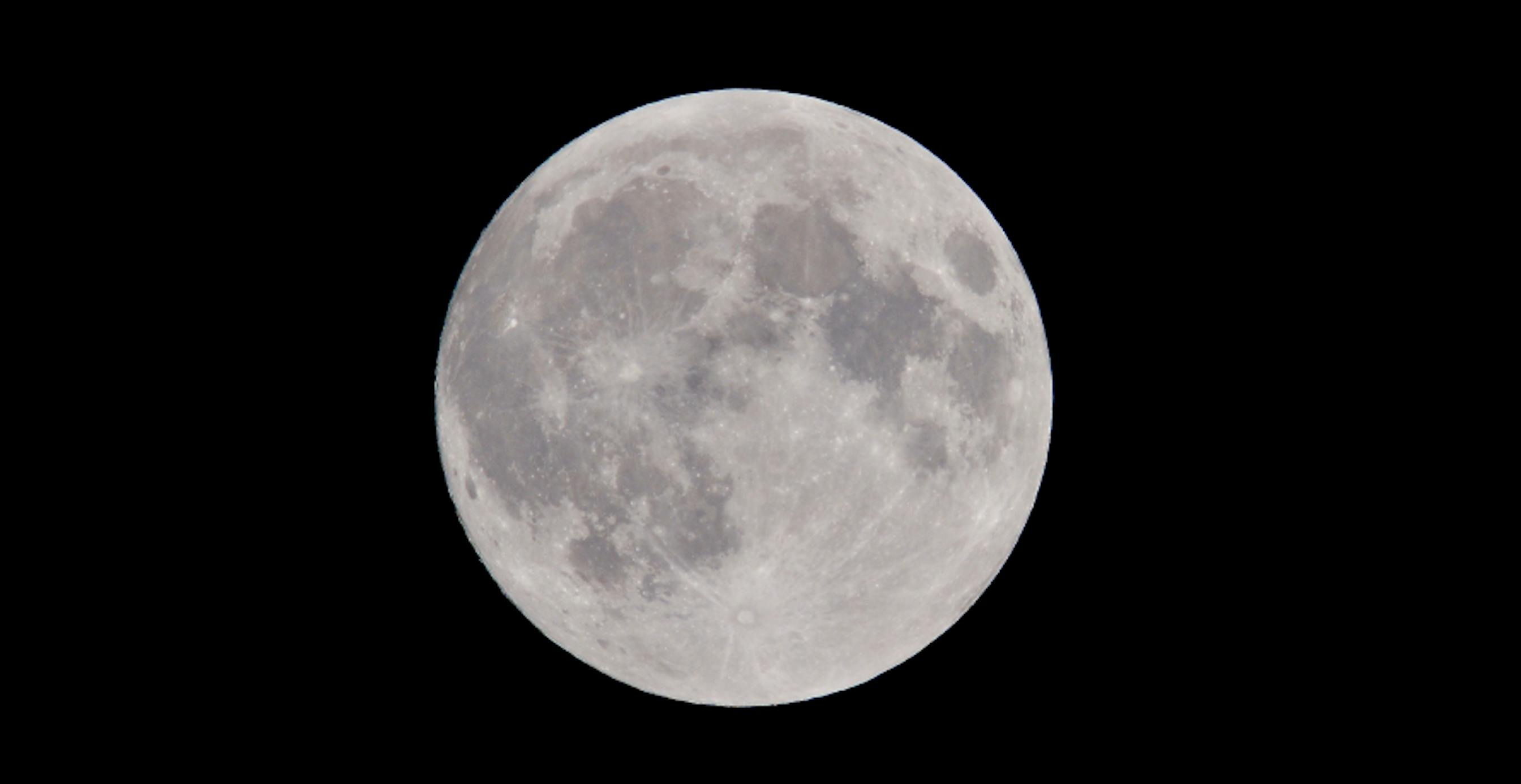 view of the moon 2D