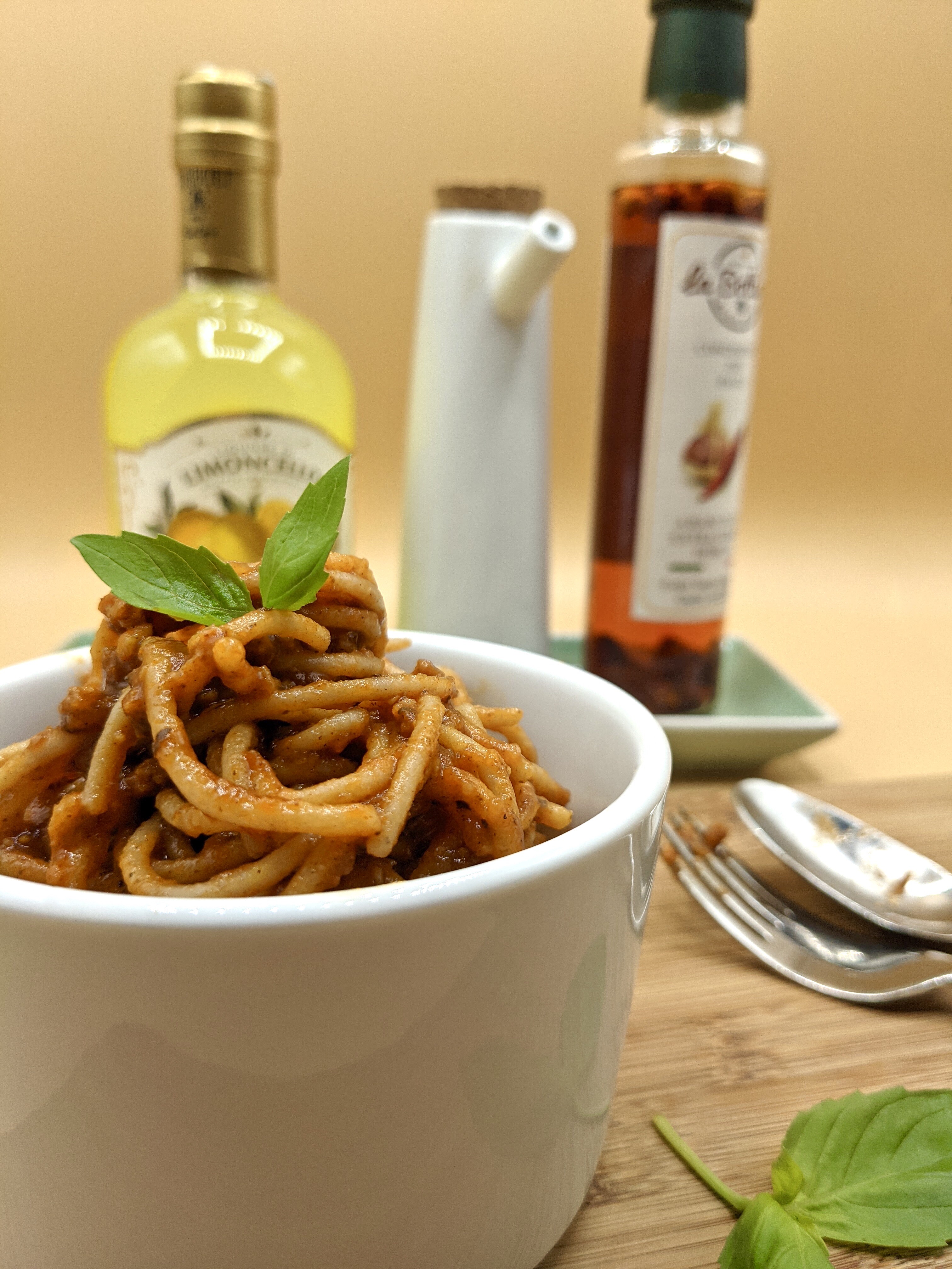 Spaghetti Bolognese with the sauce from Imago Insects